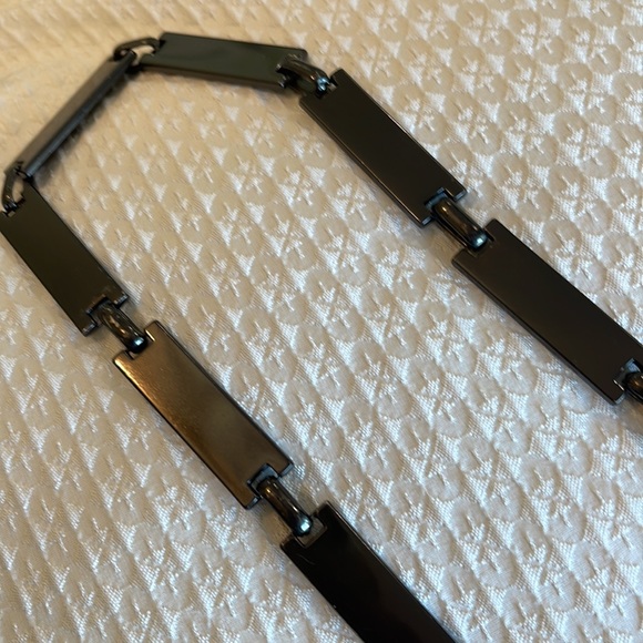 Pewter Belt - Made in Spain Adjustable Metallic chain belt, 31 in/ 5 in of chain - Picture 11 of 17